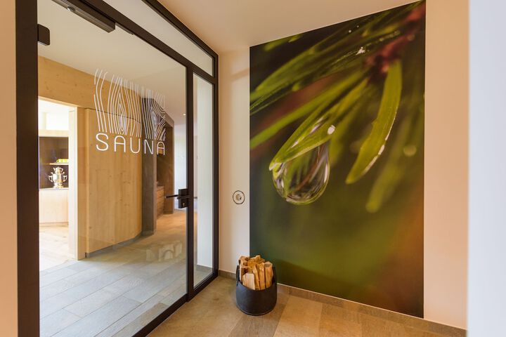 Spa 40 of 61