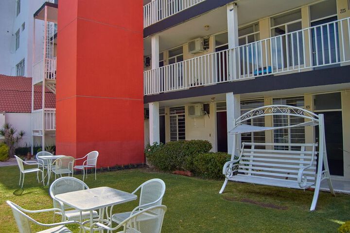 Hotel 75 of 81