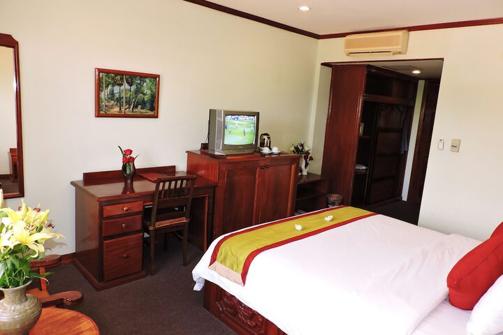 Room 13 of 45