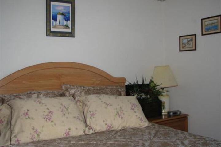 Image of A Pillow and Toast B & B