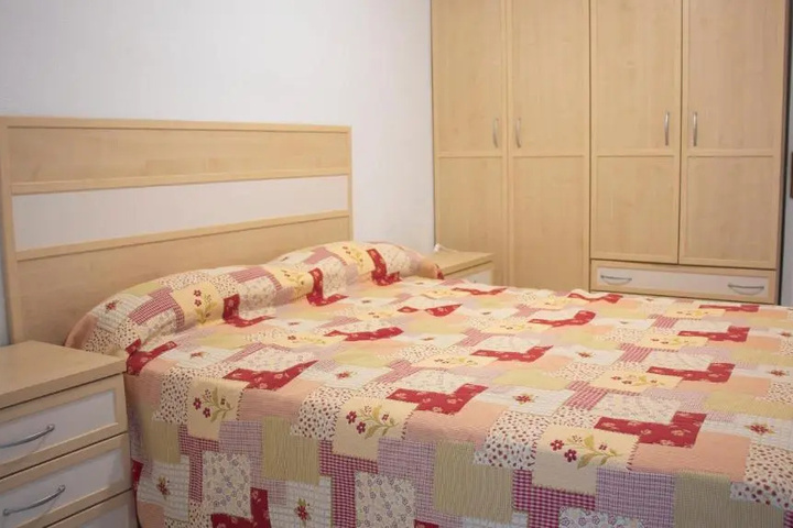 Room 3 of 13