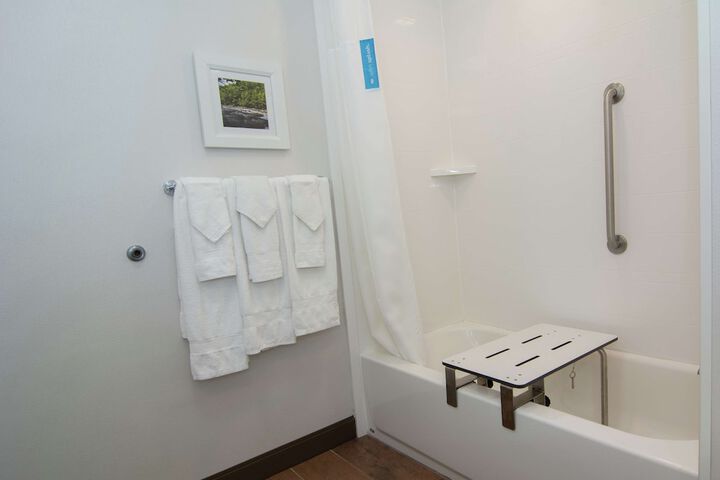 1 King Bed Shower Only (11 of 14)