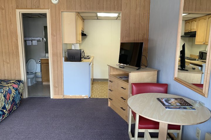 Room 5 of 53
