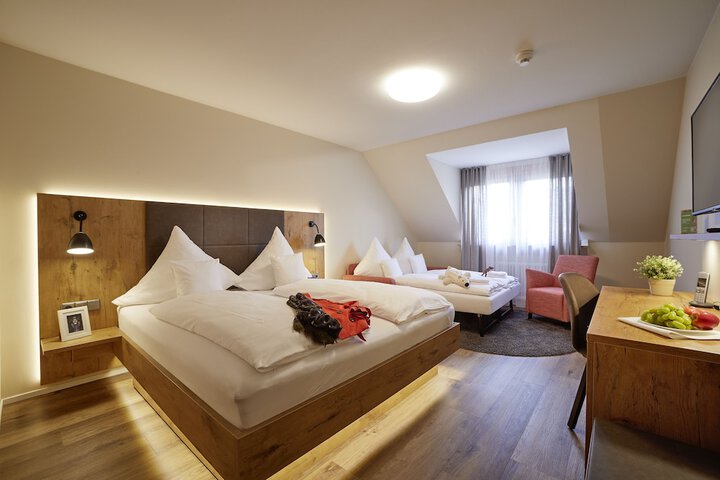 Room 9 of 55