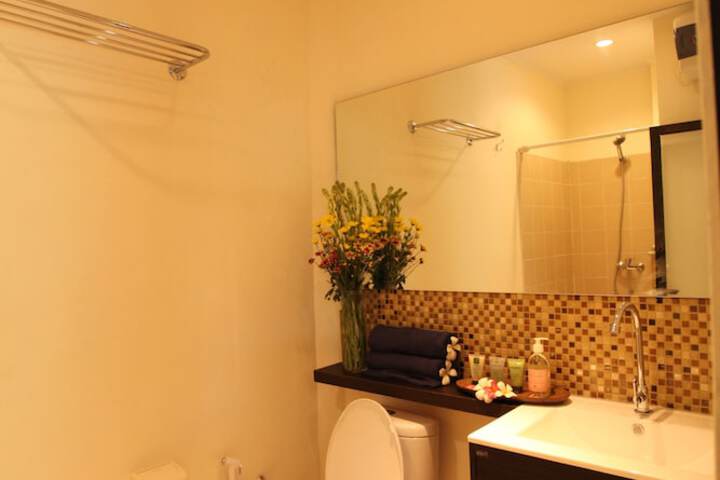 Room 25 of 51