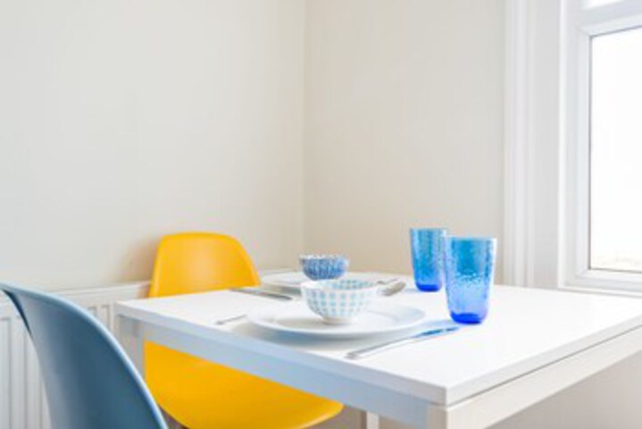 Room 15 of 27
