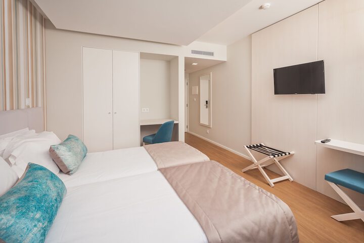 Room 5 of 58