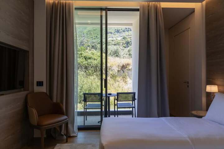 Room 20 of 60