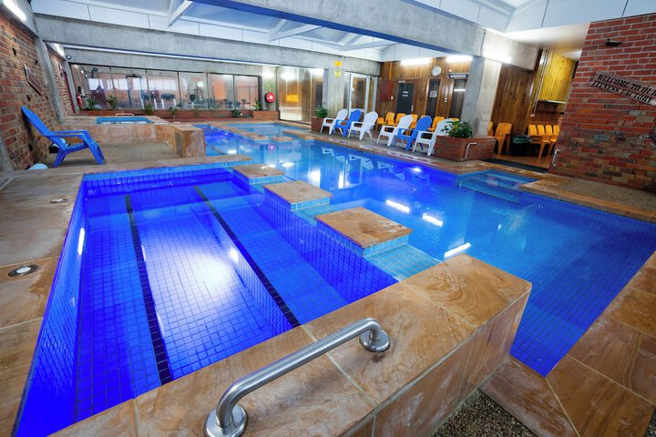 Pool 79 of 99