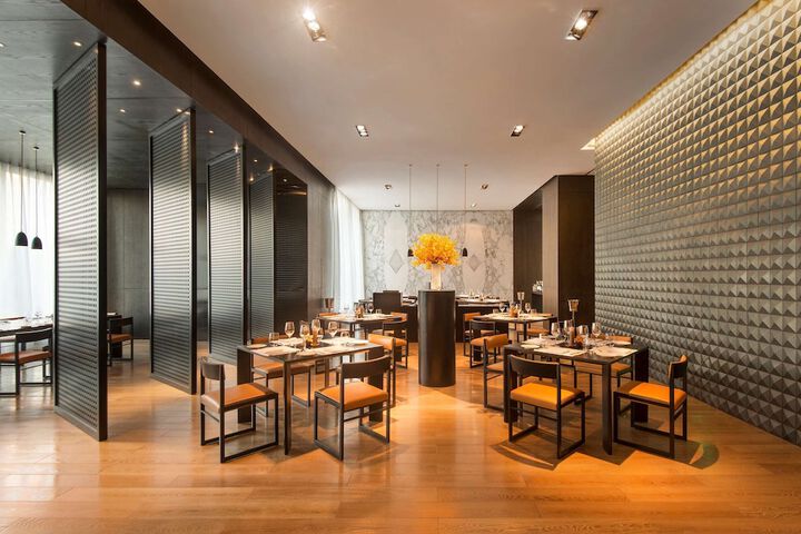 Dining Photos