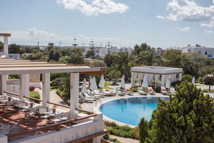 Pool Hotel