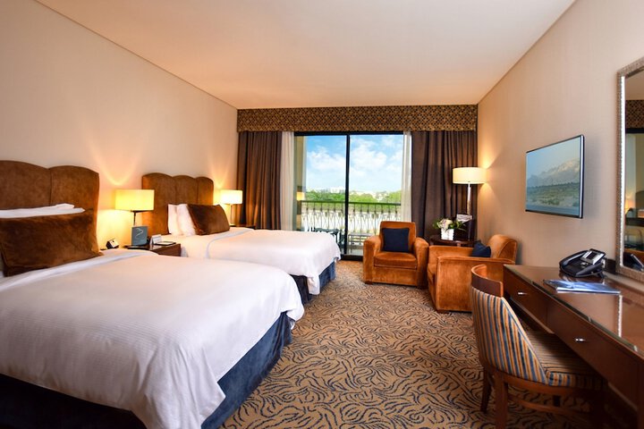 Room 21 of 180
