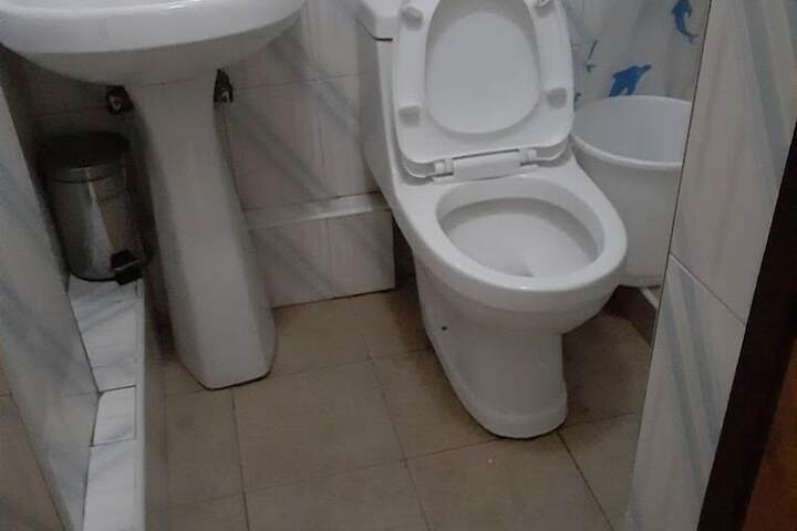 Room 5 of 21
