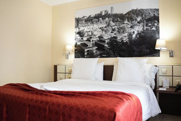 Room 18 of 55
