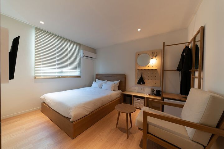Room 61 of 88