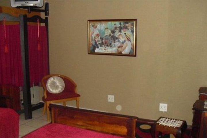 Room 37 of 78
