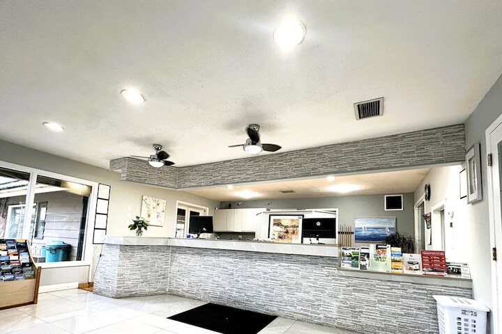 Hotel Interior 5 of 29