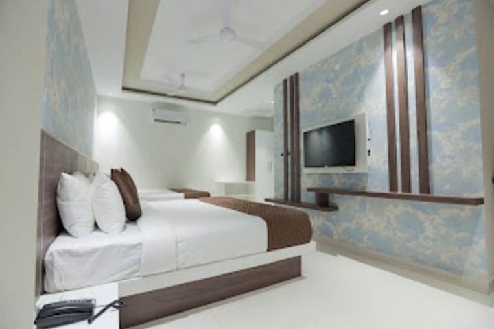 Room 9 of 21
