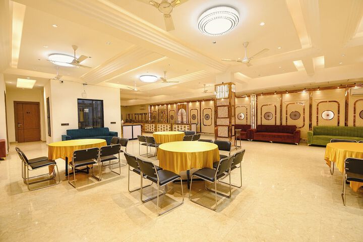 Ballroom/Hall 43 of 47