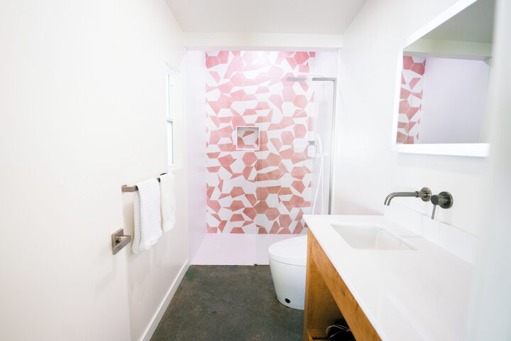 Room 48 of 68