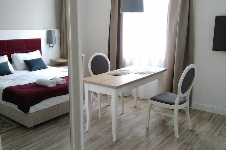 Room 14 of 46