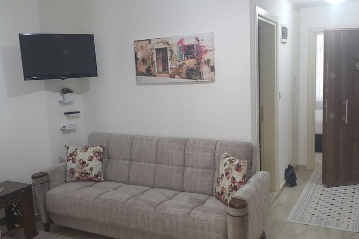 Room 3 of 45