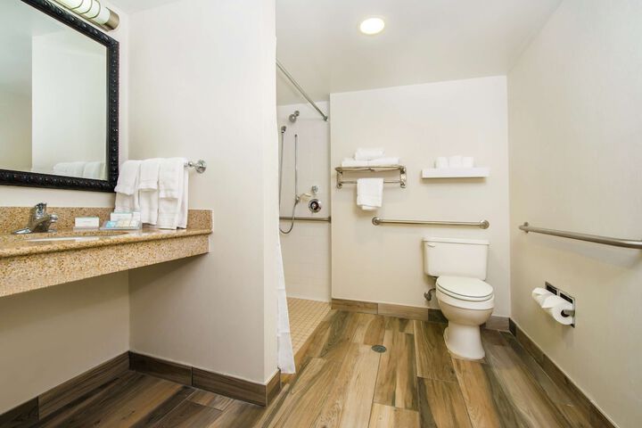 Bathroom shower