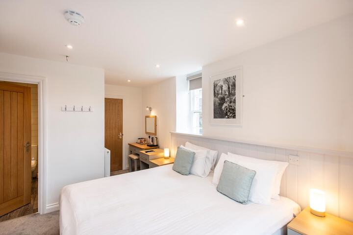 Room 42 of 134