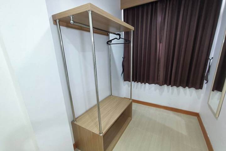 Room 19 of 48