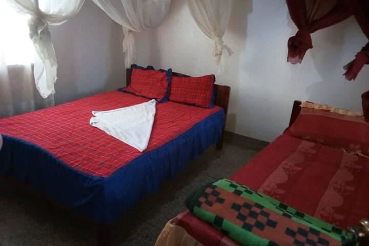 Room 2 of 20