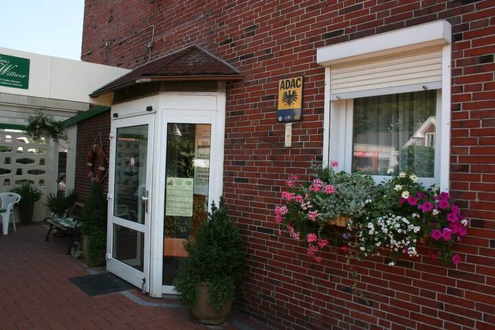 Hotel 56 of 60