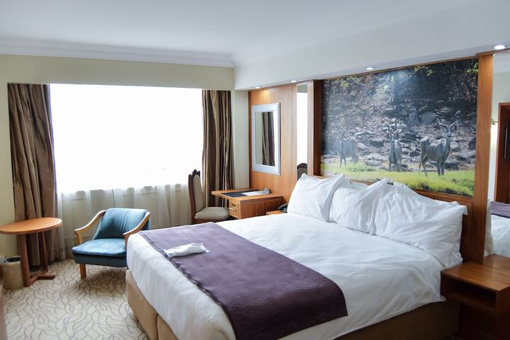 Room 10 of 59