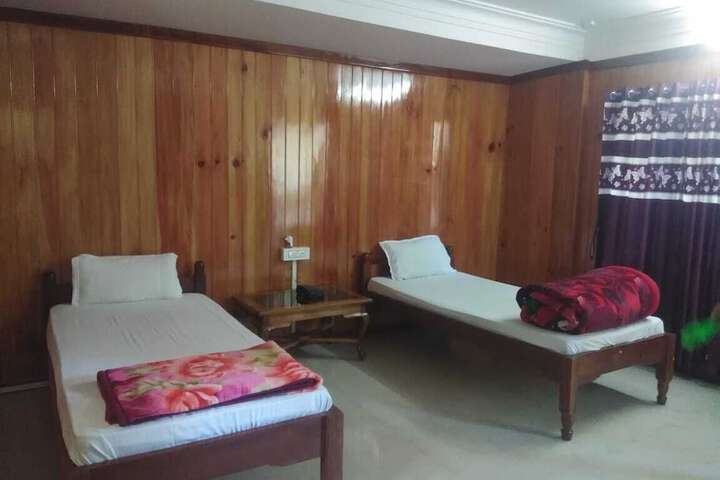 Room 42 of 104