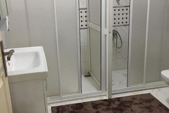 Room 14 of 23