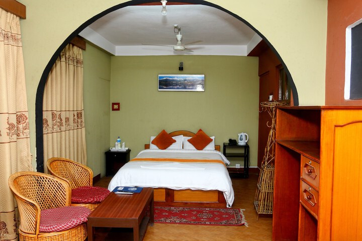 Room 6 of 48