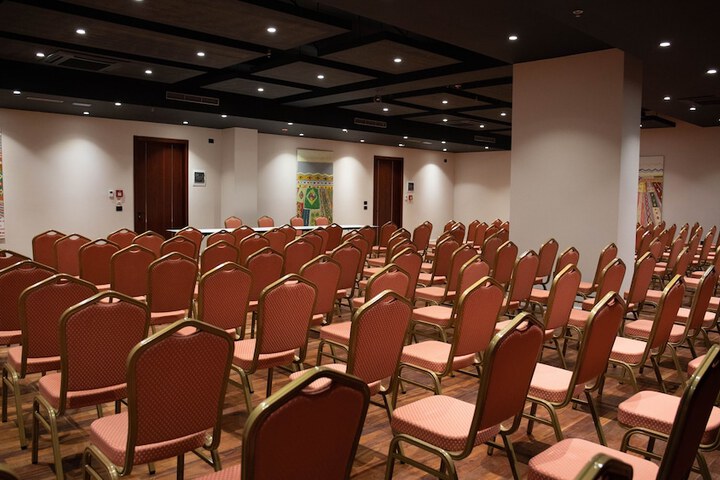 Meeting 143 of 163