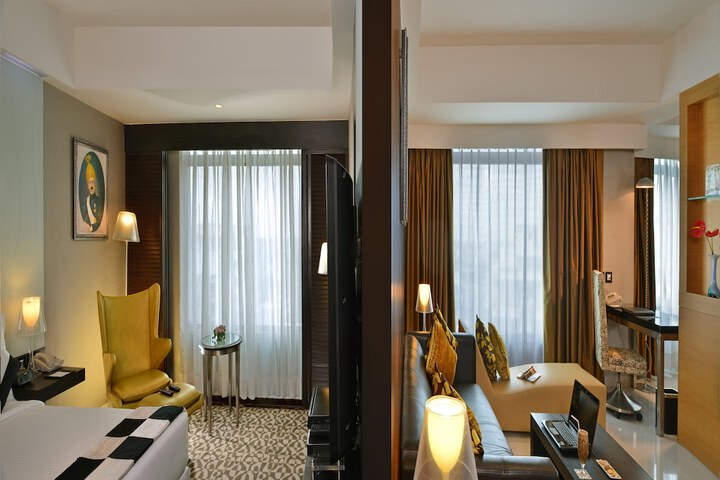 Room 10 of 71