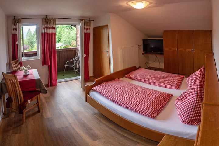 Room 7 of 50