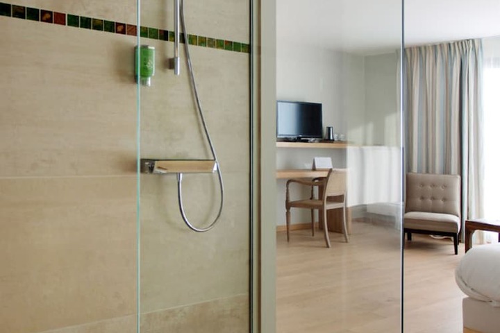 Bathroom Interior Photo