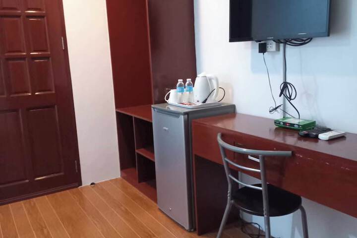 Room 5 of 36