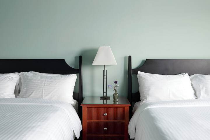 2 Queen Beds Partial Harbour View Balcony (6 of 9)