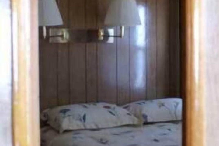 Room 14 of 71