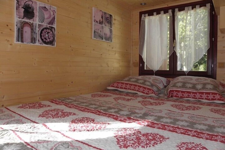 Room 7 of 41