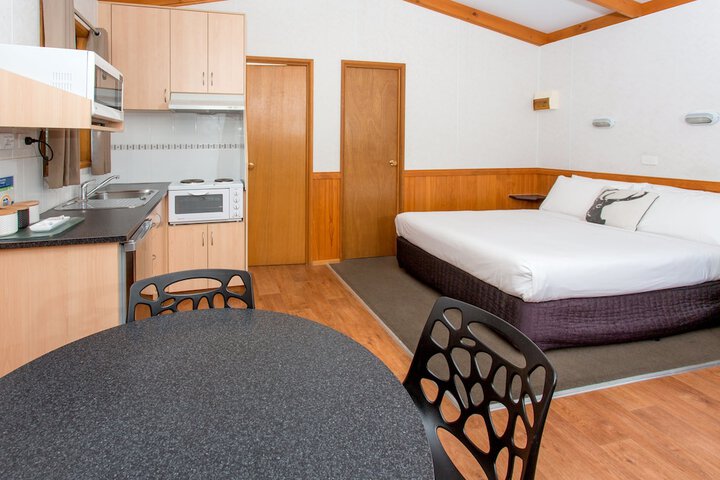 Room 30 of 124