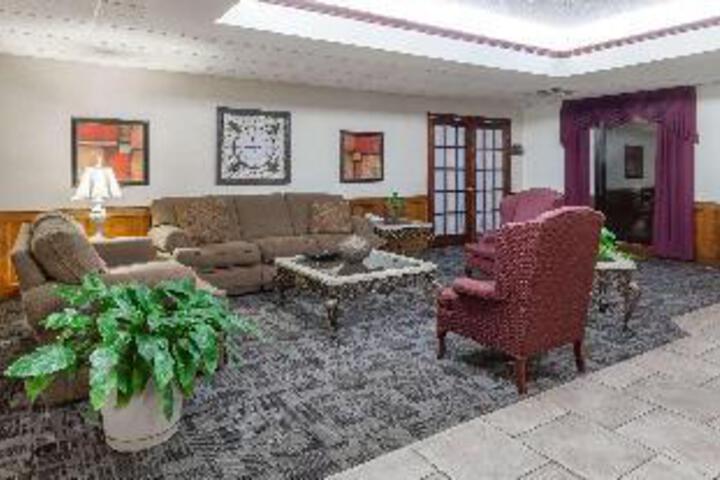 Hotel Interior 4 of 23