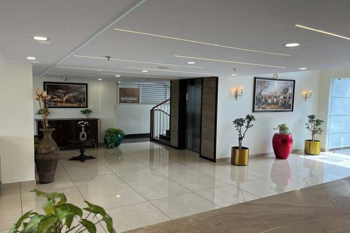 Hotel Interior 4 of 96