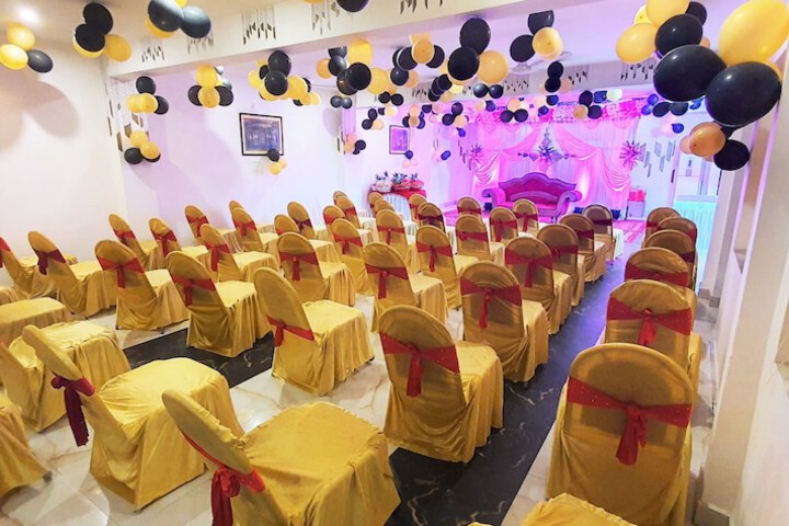 Ballroom/Hall 46 of 61