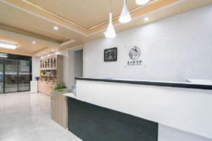 Meizhilin Hotel (Lukou International Airport Branch)