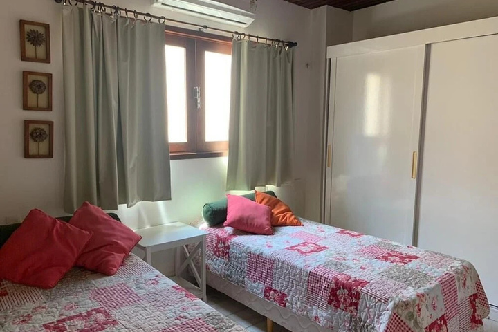 Room 3 of 25