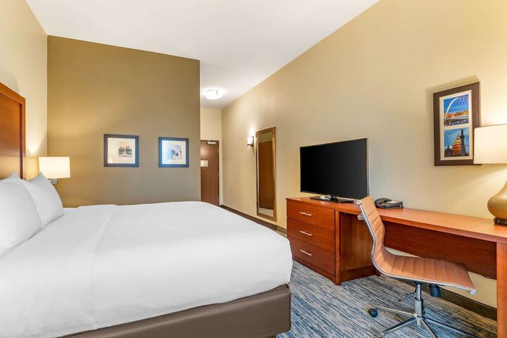 Standard | King Bed (25 of 26)
